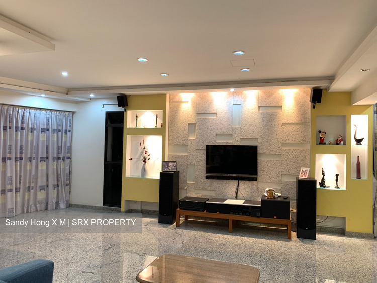 Blk 671A Jurong West Street 65 (Jurong West), HDB Executive #289137801